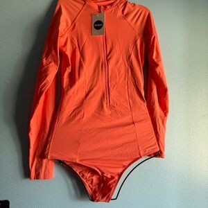 NWT One Piece Surf long sleeve orange Small Swimsuit Eidon